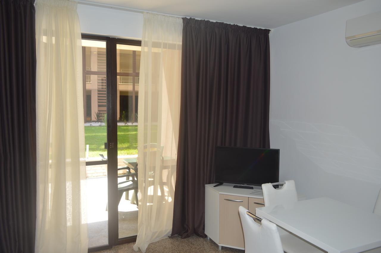 Gitea Sand Lilies Apartments Sozopol Exterior photo